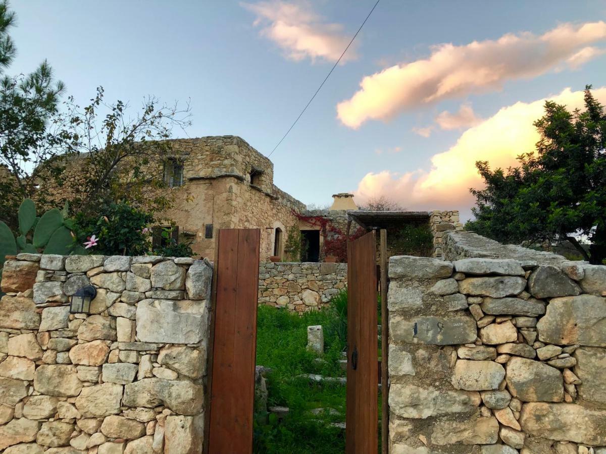 Bendeni Cottage Megala Chorafia エクステリア 写真