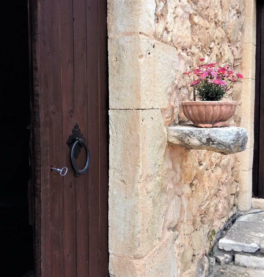 Bendeni Cottage Megala Chorafia エクステリア 写真